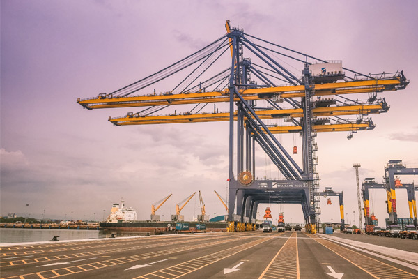 工礦、港口、建筑工地